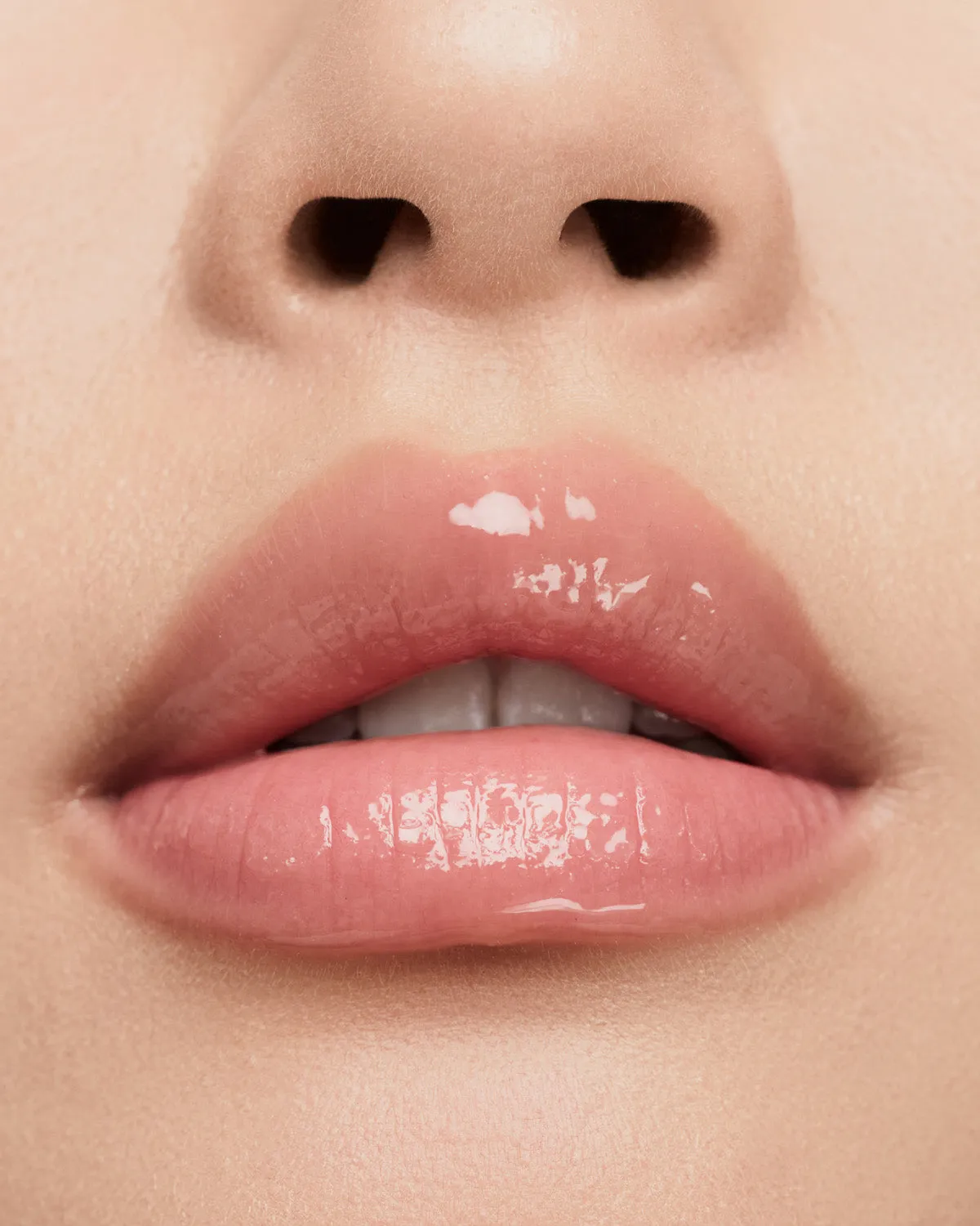 Fenty Treatz Hydrating   Strengthening Lip Oil — Black Cherry
