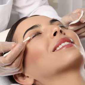 PURE Lash Lift - 50 min Treatment